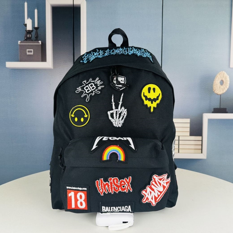 Ba*len*cia*ga backpacks